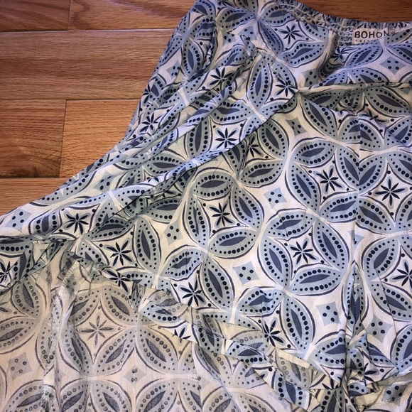 Bohome Collection cool shorts and skirt combo - Picture 6 of 7